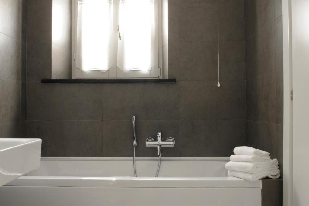 ジェノヴァ ラ スペルバ ルームズ アンド ブレックファースト Bed & Breakfast 部屋 写真